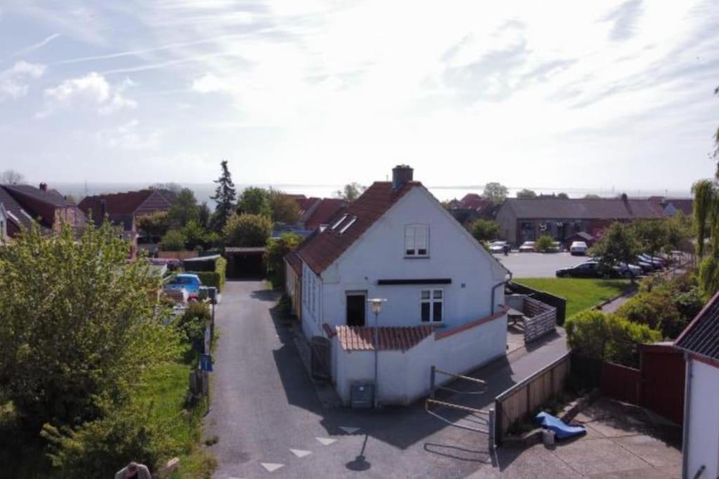 Skont Feriehus Midt I Marstal. Villa Exterior photo